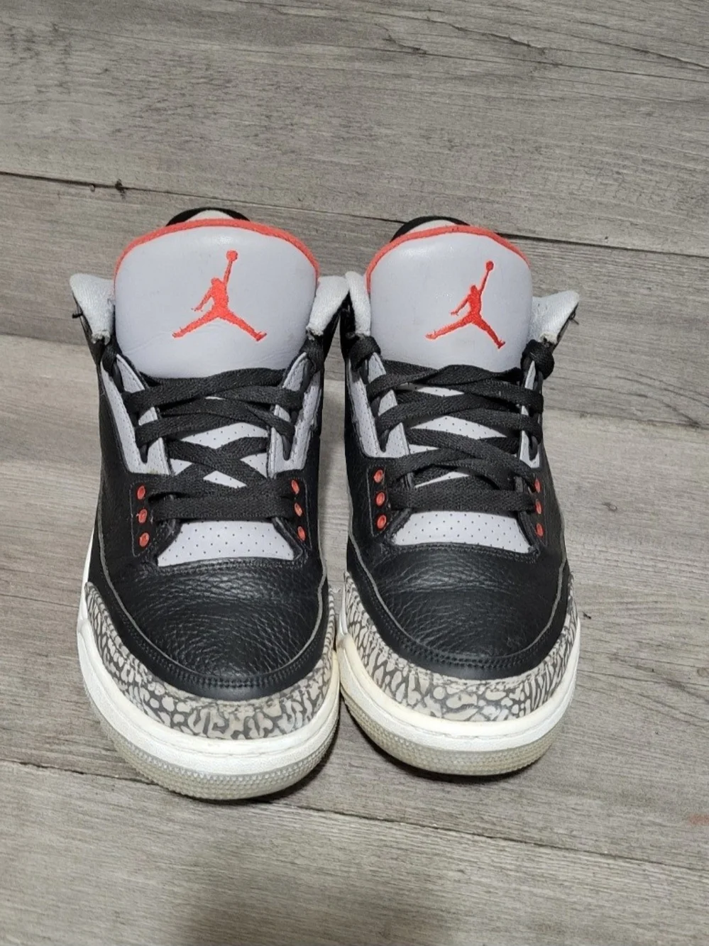 Air Jordan 3 Retro Black Cement 2017 Size 10 Basketball Shoes
